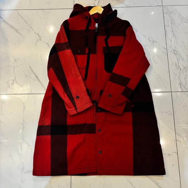 엔지니어드 가먼츠 FWK 울 후드코트 레드체크코트