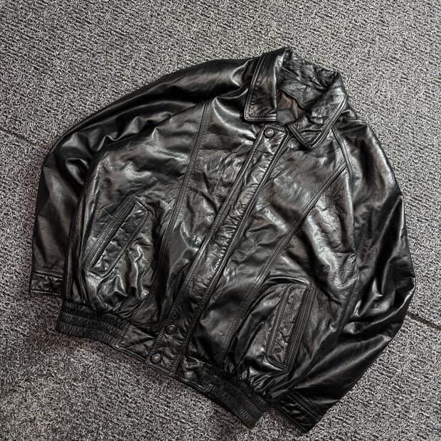 00s 빈티지 아카이브 소가죽 봄버 자켓 2411