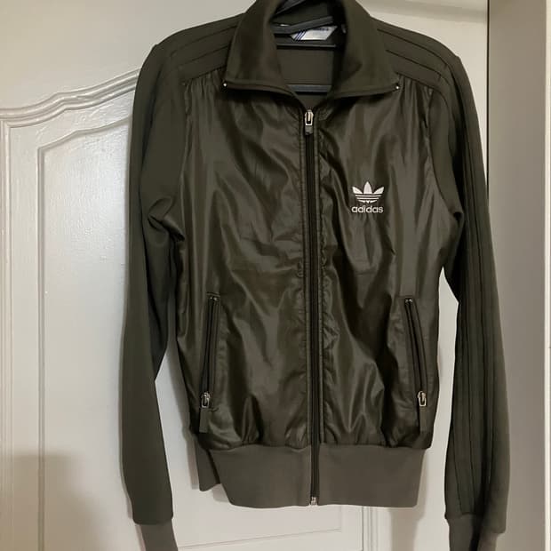 아디다스 파이어버드 파이어브레이크 카키 트랙탑 져지