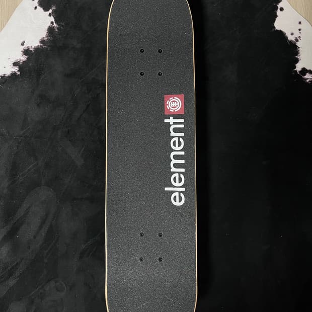 Elemont 스케이트보드 A급