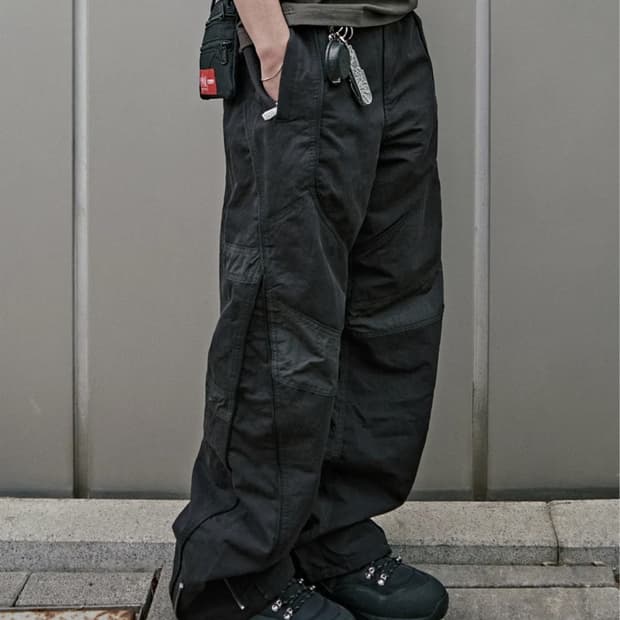 노매뉴얼 MOTO TRACK PANTS