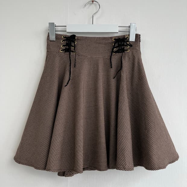 Arnold Palmer 아놀드파마 매듭장식 스커트