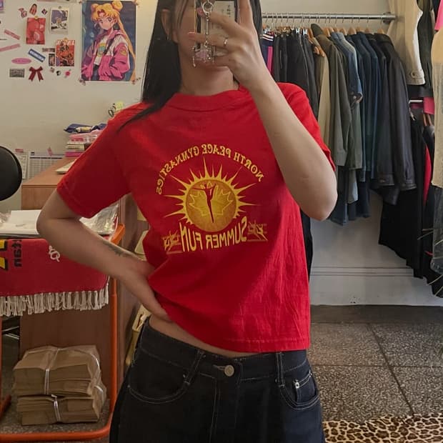 빈티지 프린팅 티셔츠 (레드)
