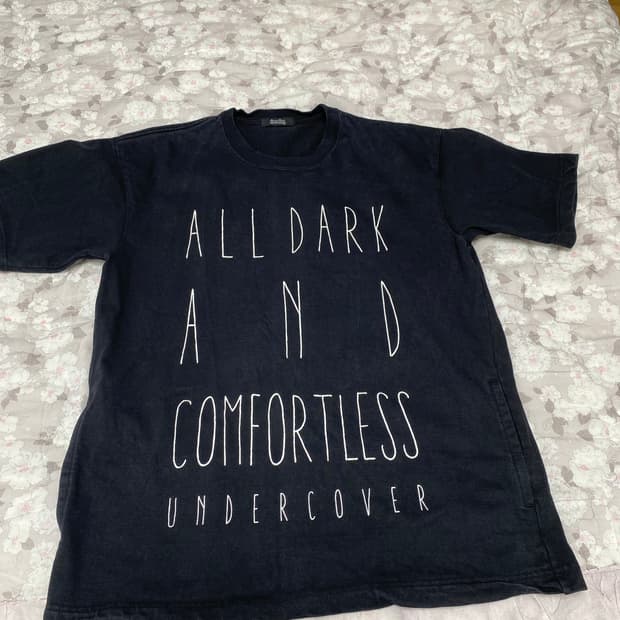 언더커버 반팔티