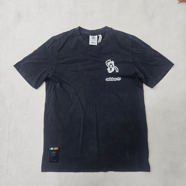 L 아디다스x디즈니 구피 반팔티 0316Y