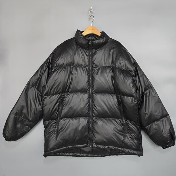 더클랩(the clap) 오버핏 다운 패딩 블랙