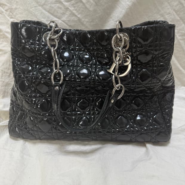 디올 까나쥬 패이던트 체인 숄더백