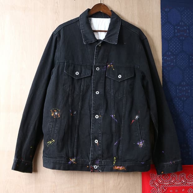 블랙아웃 BLACK OUT 블랙 페인팅 데님 자켓

굿 컨디션