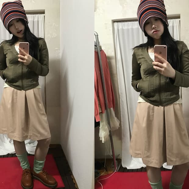 vintage kaki v-neck zipup jacket