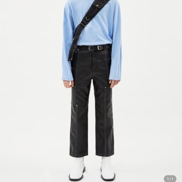 앤더슨벨 레더 패널 크롭 팬츠