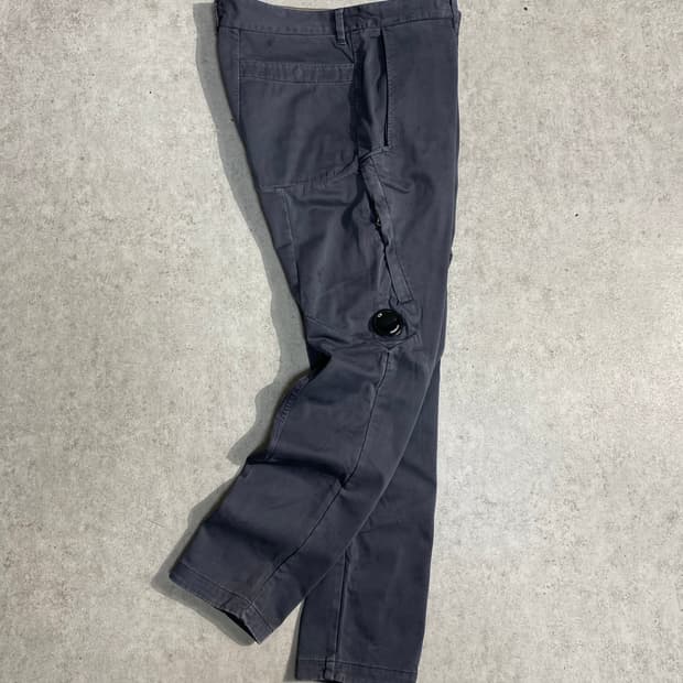 [36] C.P COMPANY 씨피컴퍼니 유틸리티 렌즈와펜 팬츠