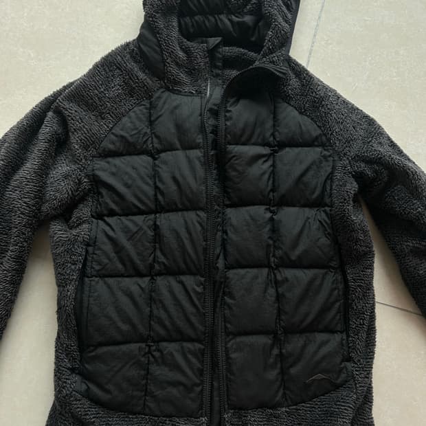 Goyowear 경량패딩 