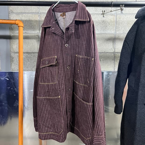 캐피탈 자켓