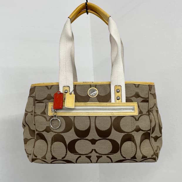 코치 자카드 시그니처 숄더백 