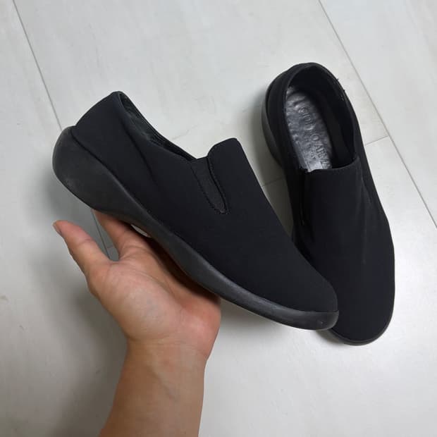 00s giorgio armani technical slip on