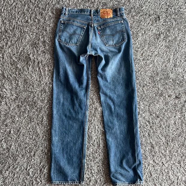[Levi’s 501xx W33 L36]
