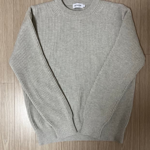 SEW 스테디에브리웨어 크루넥 코튼 립 니트 1사이즈