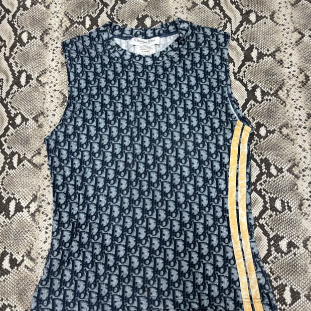 “Christian Dior” Monogram Sleeveless