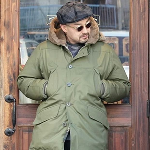 트로피클로딩 B-9 다운코트 