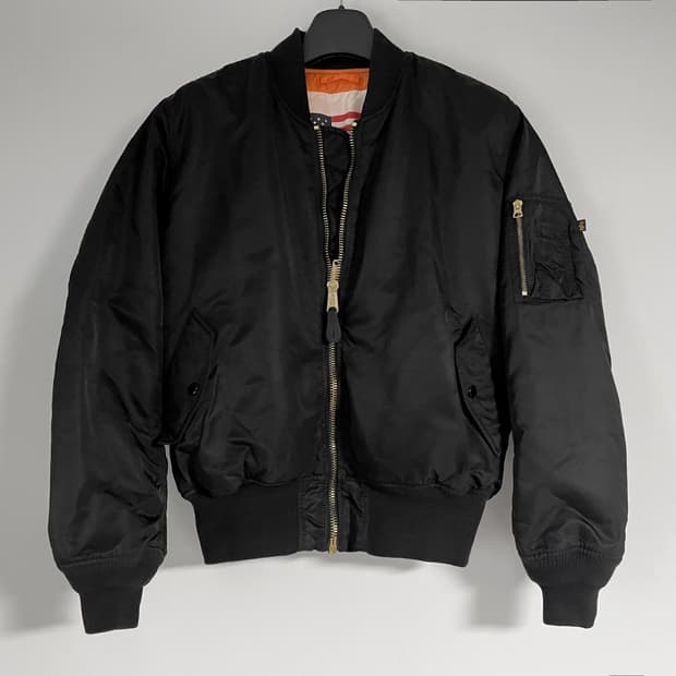 정품] 알파인더스트리 ma-1 레귤러핏 블랙 블러드칫 L