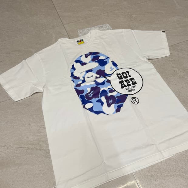 미개봉 새상품 [L] 베이프 나고야 한정  티셔츠 화이트 판매