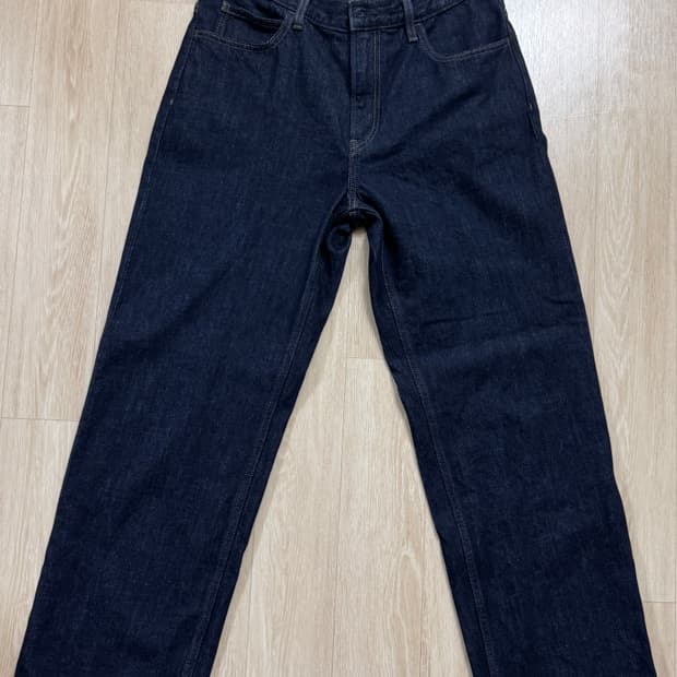 유니클로 JWA 스트레이트진 68 BLUE 