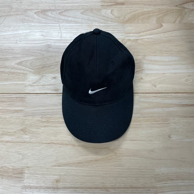 나이키 스우시 블랙 볼캡 F