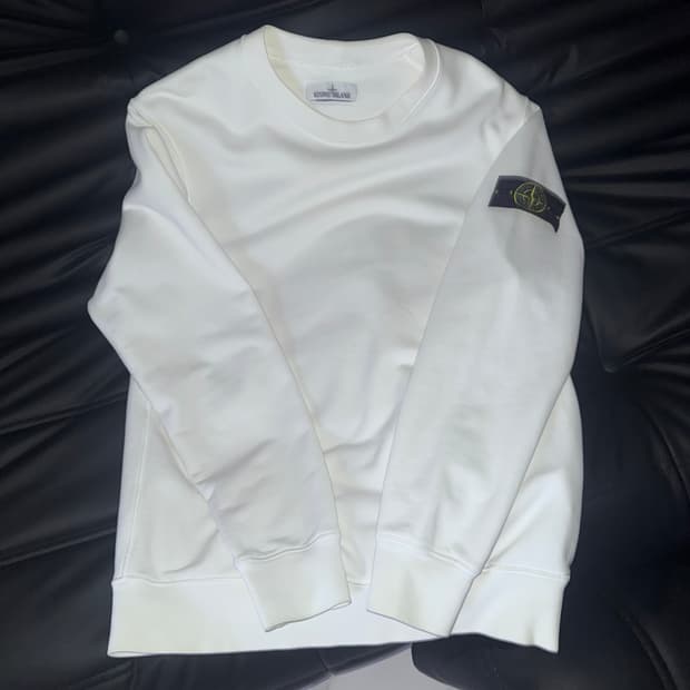 스톤19fw 화이트맨투맨 남성 ( XL )