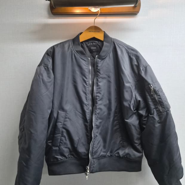 XL) 엑스컨테이너 오버사이즈 MA-1 자켓 팝니다