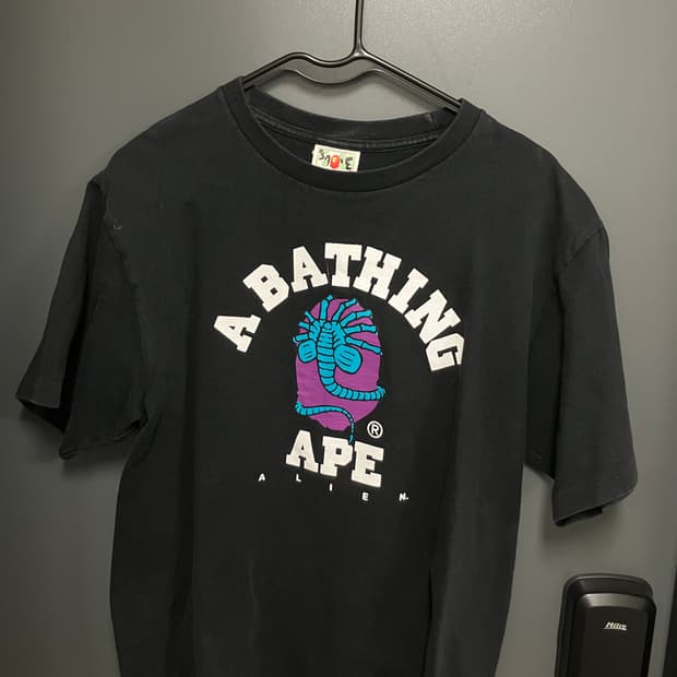 Bape X Alien 티셔츠 팔아요