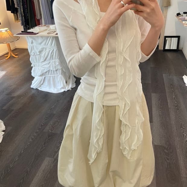 Breeze archive coco scarf 화이트