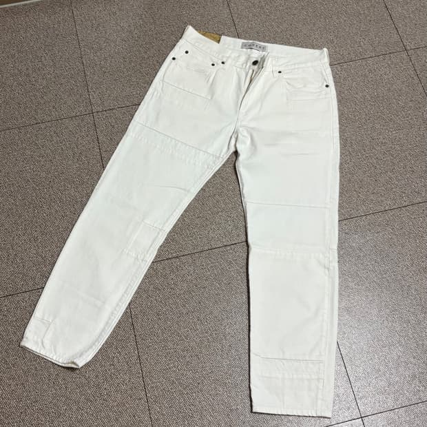 커버트(COVERT) 화이트 데님