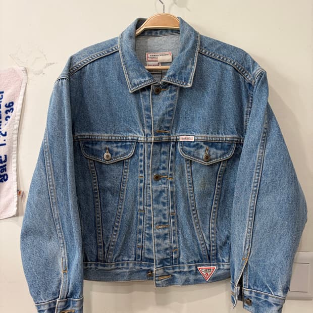 391. 게스 데님자켓 청자켓