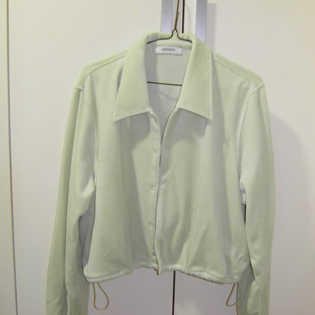 아모멘토 벨벳 가디건