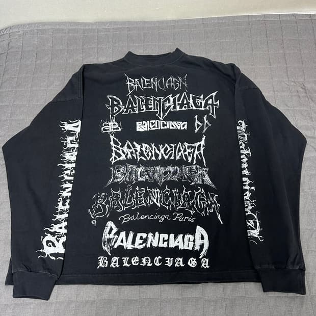 [2] 발렌시아가 DIY 메탈 로고 롱슬리브 티셔츠 블랙