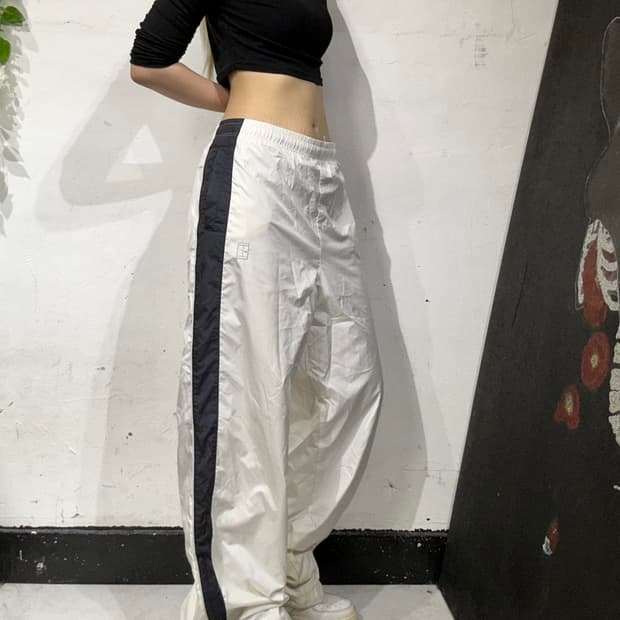 나이키 화이트 와이드 블랙 사이드 라인 트랙 팬츠 추리닝 바지 XL