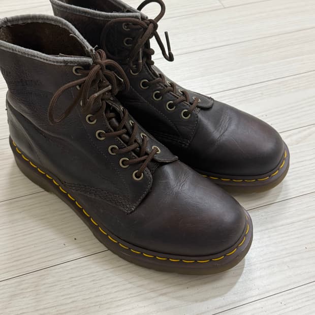 닥터마틴1460 브라운 270