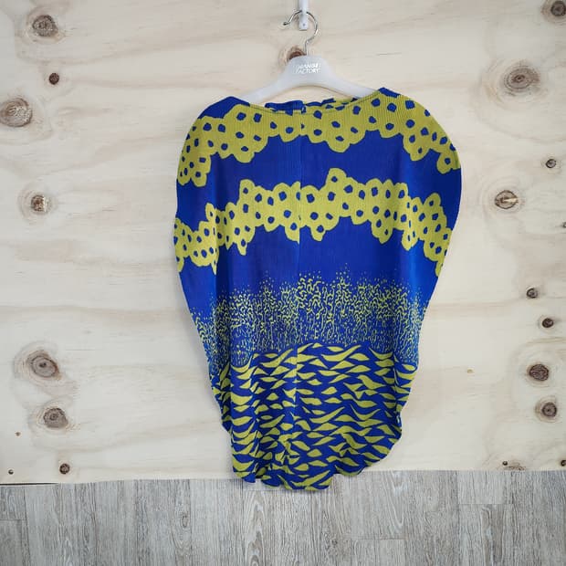 690) 기하학패턴 여성 플리츠 블라우스