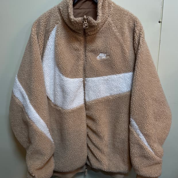 나이키 리버시블 후리스