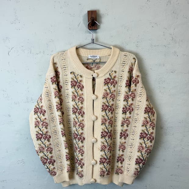 JPN 빈티지 플라워 니트 가디건
