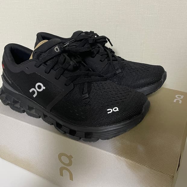 온러닝 클라우드 x4 여성 245