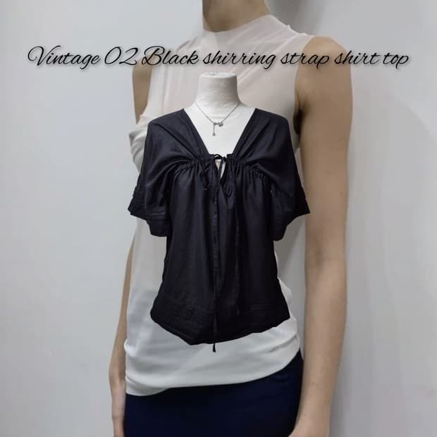 Vintage 02 Black shirring strap shirt to
