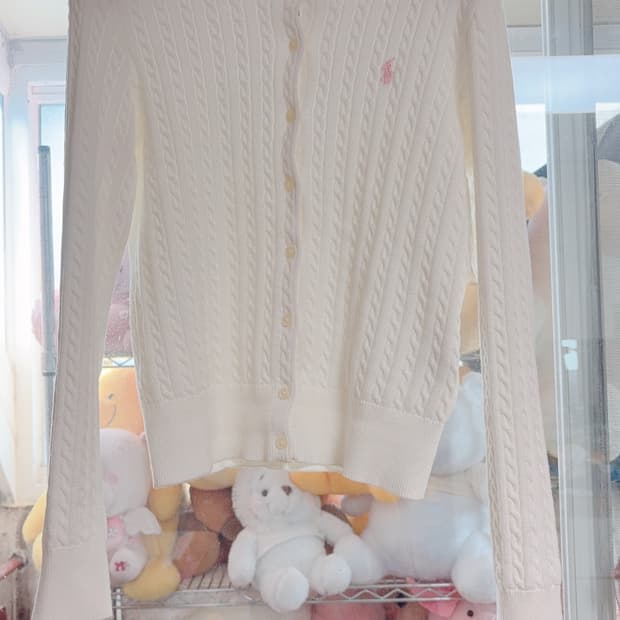 폴로 가디건 판매합니다