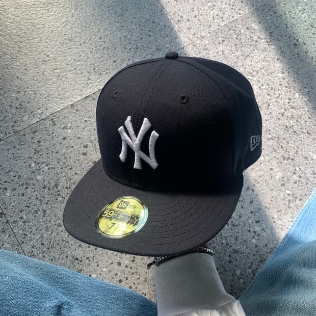 [712] 뉴에라 59FIFTY 네이비