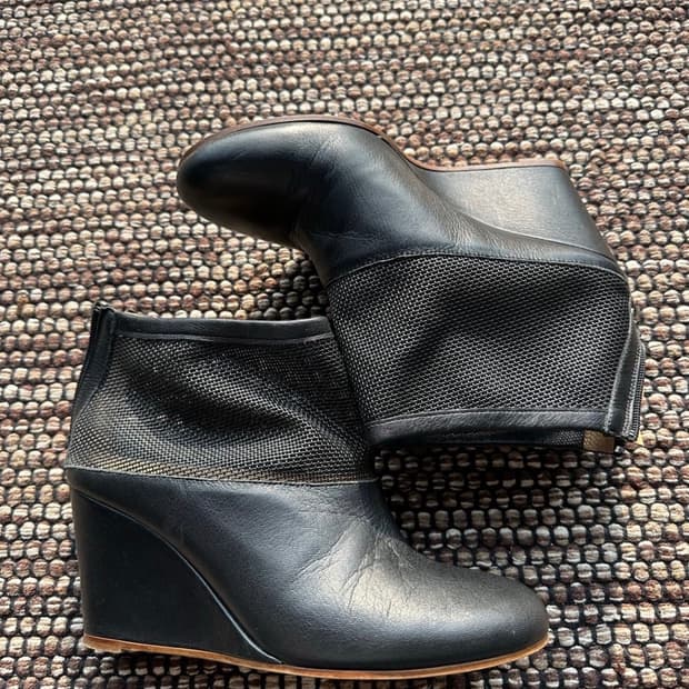 Mm6 leather boots