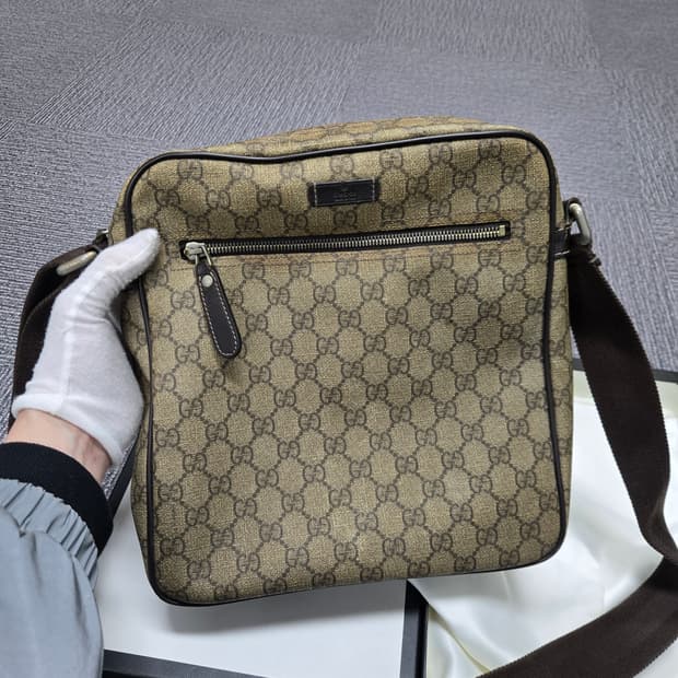 [특가][정품] 구찌 시그니처 메신저백