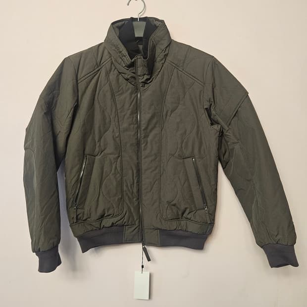 버카루카키패딩신품Mㅡ해운대