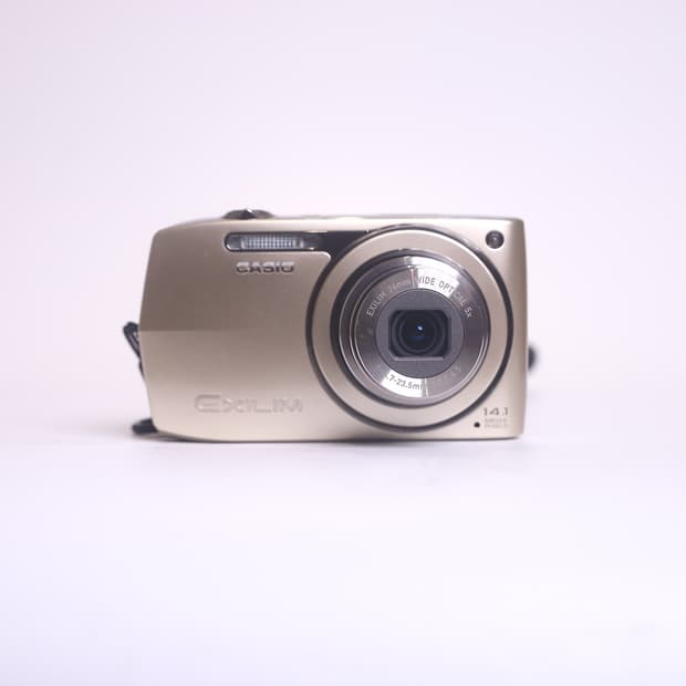 카시오 익슬림 Z2300 골드 (이체 시 3만원 할인)