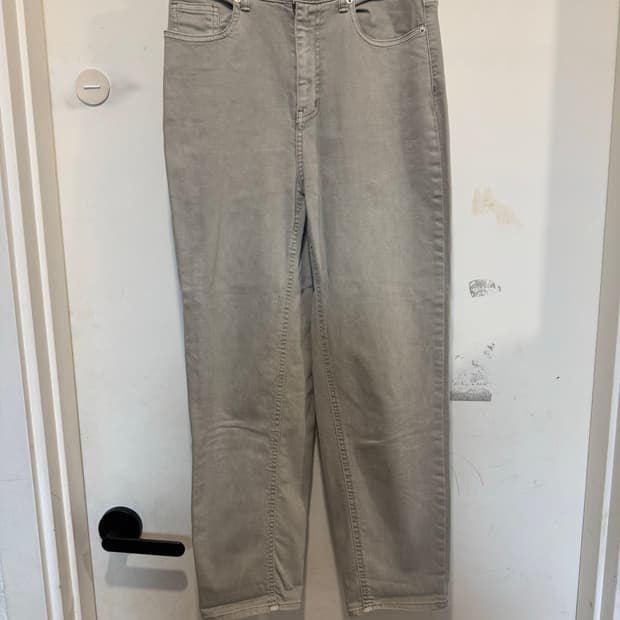 모노크롬 데님 팬츠