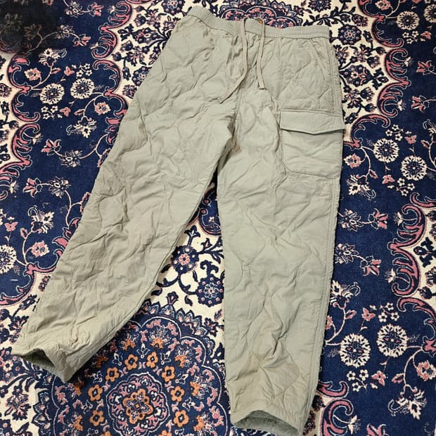 카이아크만 22fw 누빔 패딩 밴딩 팬츠 32-34size